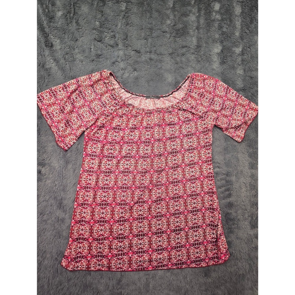 Fine Pink Geometric Medallion Scoop Neck Short Sleeve Blouse Top Womens Large